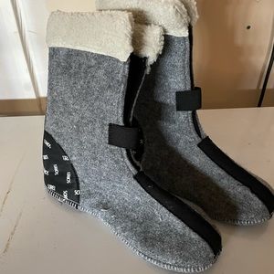 Sorel boot liners- brand new !
